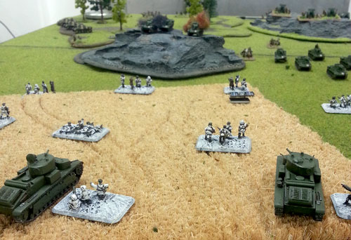 Andrew knocks out Wayne's first tank platoon Game 1