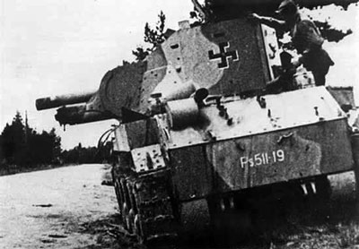 BT-42, the Finns use them for anti-tank work and most wer quickly knocked out