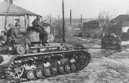 Das Reich Panzers entering the outskirts of Kharkov