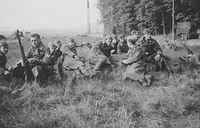 Luftwaffe Field Troops at rest