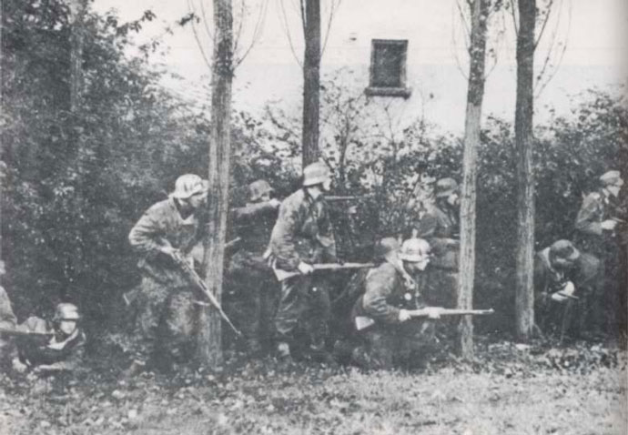 German troops taking up positions