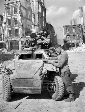  Humber I scout car receiving orders, Falaise