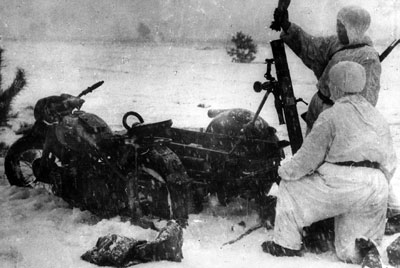 Mortar team in the snow