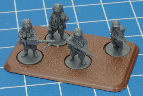 Assembling The Plastic US Parachute Rifle Platoon