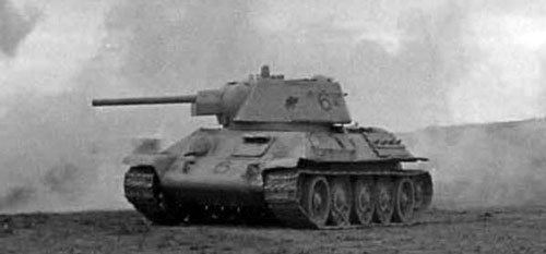 T-34 mod 1942/43 using a one-digit number on the side (Rear section) of the turret, as well as on the front panel of the tank.