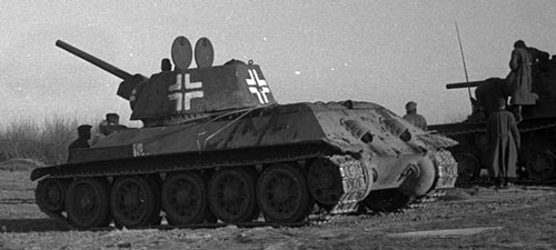 T-34 mod 1942/43 using German Crosses painted only with white.