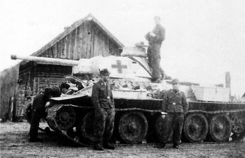 Examples of Beutepanzer with Stowage Bins