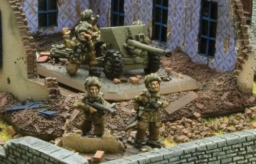 Lt. Colonel Frost & Para Commanders (BR886)
