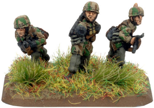 Fallschirmj&auml;ger 7.5cm PaK40 Anti-Tank Platoon Command SMG Team (GBX33)