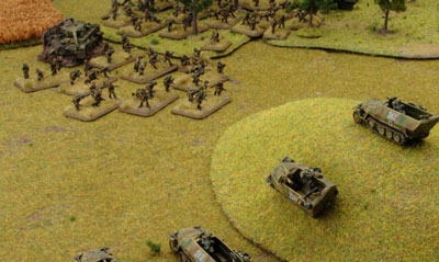 The Panzergrenadiers fire on the Motostrelkovy