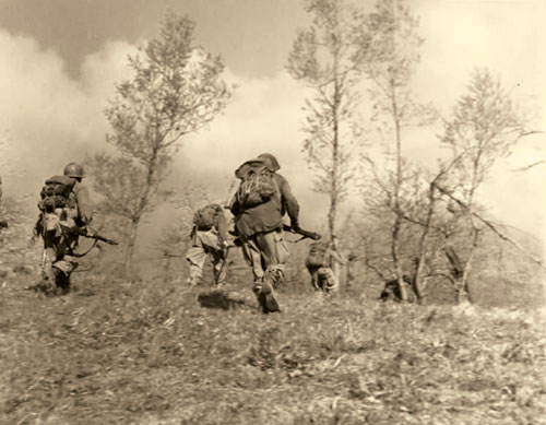 10th Mountain Division troops training