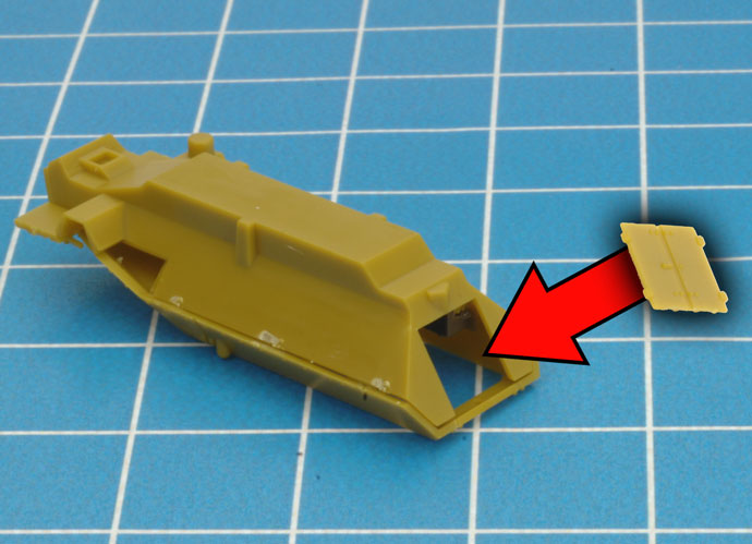 Assembling Sd Kfz 251 (8cm)	