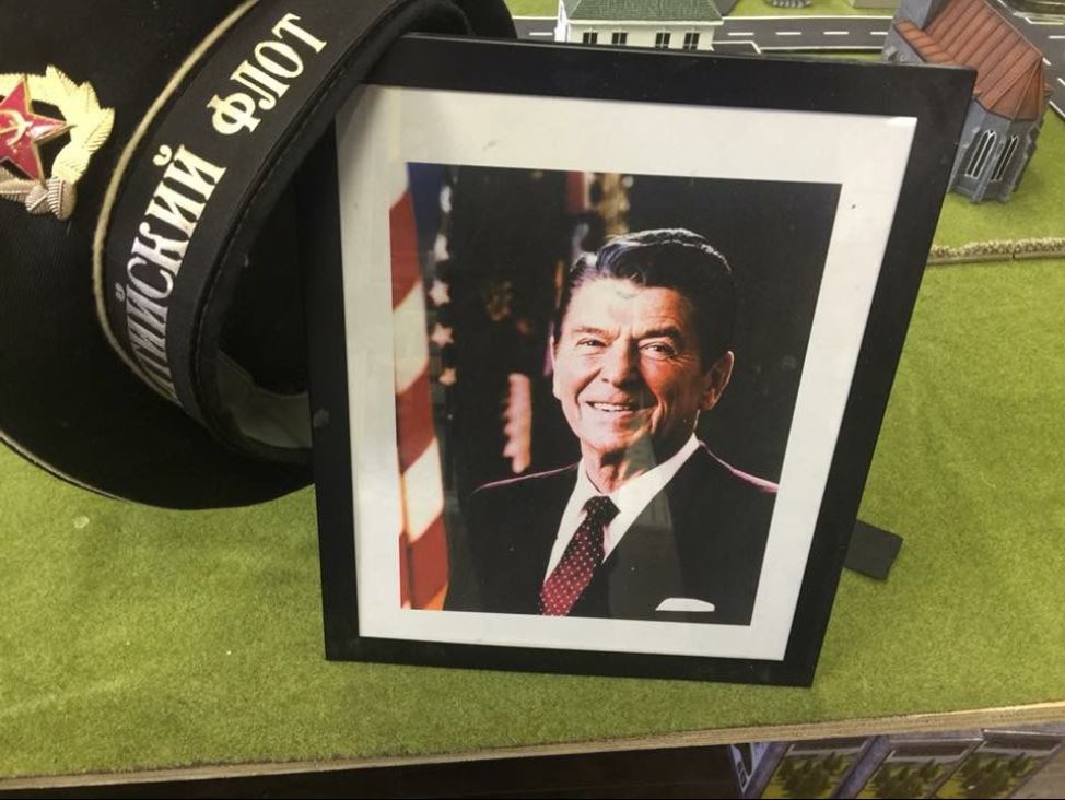 Regan Smash! Regan Smash!