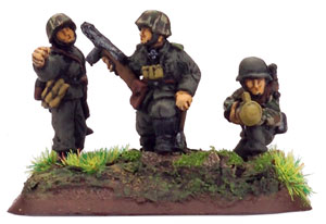 Command Panzerfaust SMG team