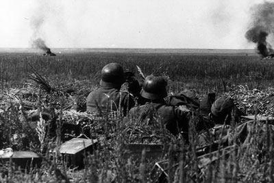 MG team on the Russian Steppes