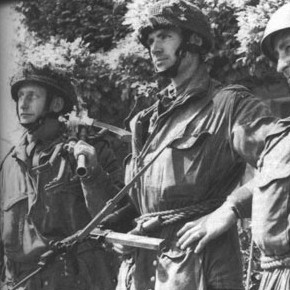 Mid War Paras