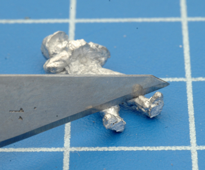 Cutting the feet off the Gunner figure