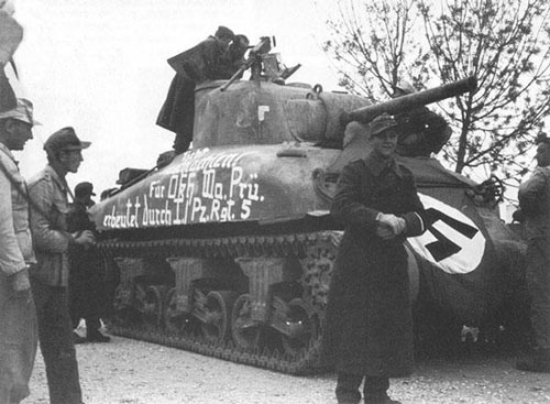 M4 Sherman (M4A2) using a flag thatâs tied down on the front panel of the tank.