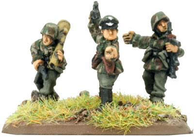 Command Panzerfaust SMG team