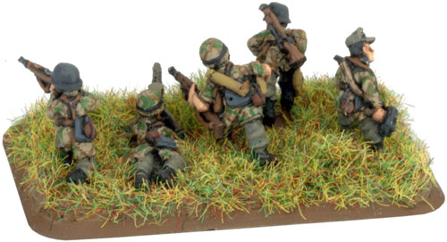Fallschirmpionier Rifle/MG Team (GE766)