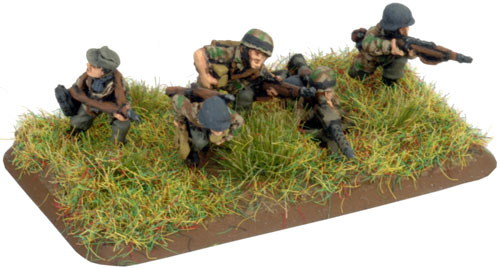 Fallschirmpionier Rifle/MG Team (GE766)