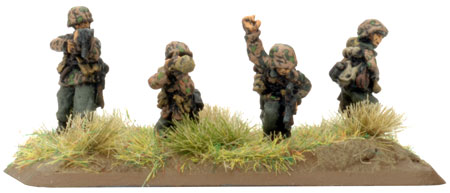 Panzerfaust SMG team