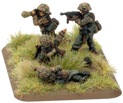 Panzerfaust SMG team