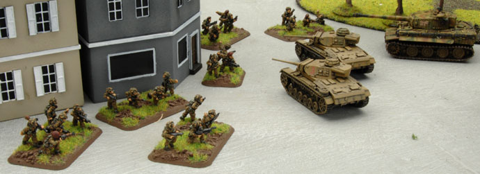 British paras go Panzer hunting