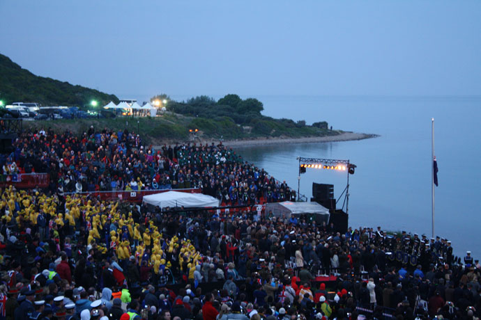 Dawn Service: ANZAC day, 25 April 2010