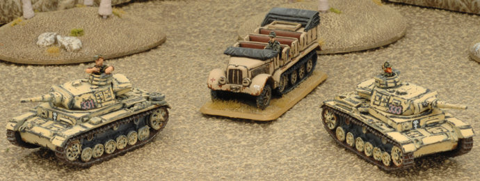 Leichte Panzerkompanie HQ with Sd Kfz 9 (18t) Recovery Half-track