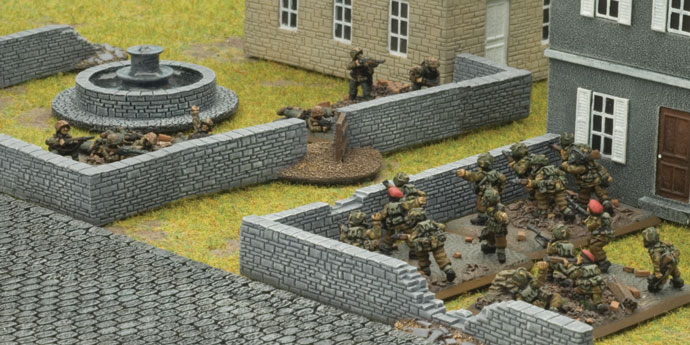 Village Walls (BB168)