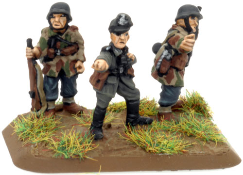 HG 7.5cm leIG18 gun Command team (GE558)