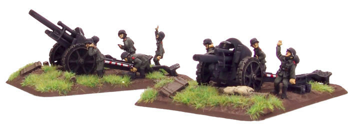 10.5cm leFH18 Howitzers