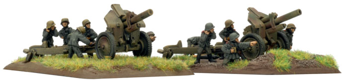 12.2cm FH396(r) howitzers