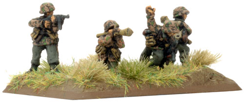 Panzerfaust SMG team
