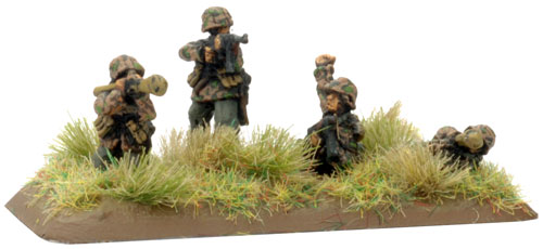 Panzerfaust SMG team