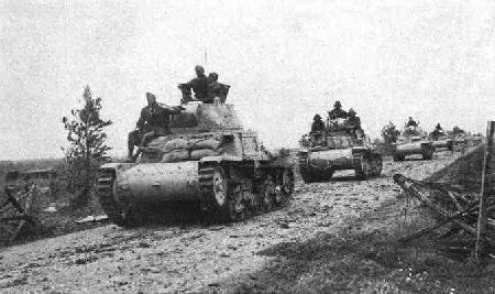 M14/41 Italian tanks