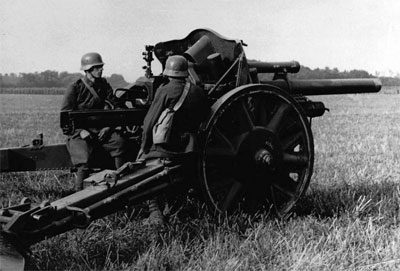 105mm 37M howitzer
