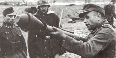 Training with the Panzerfaust